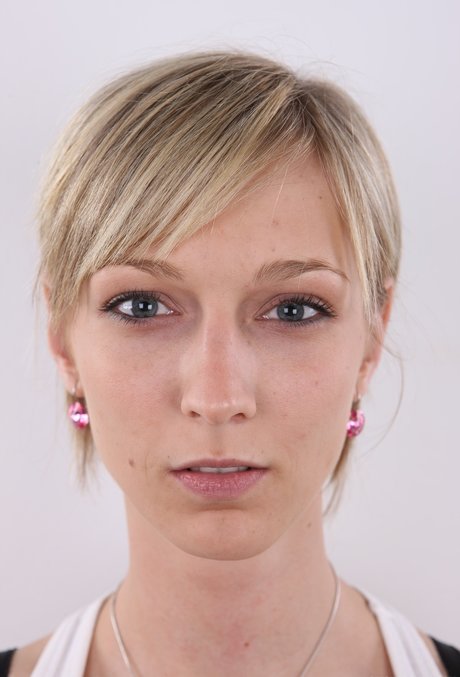 Barbora model top photos