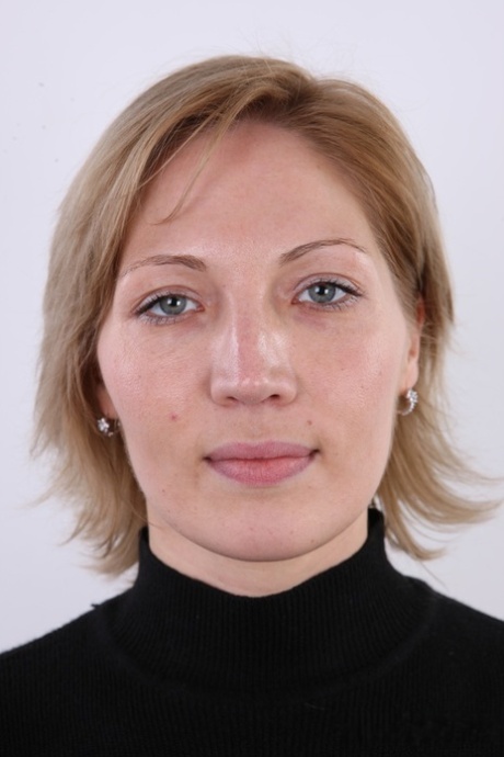 Lucie Horinkova xxx actress galleries