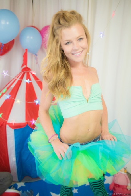 Nicole Clitman sex actress pic
