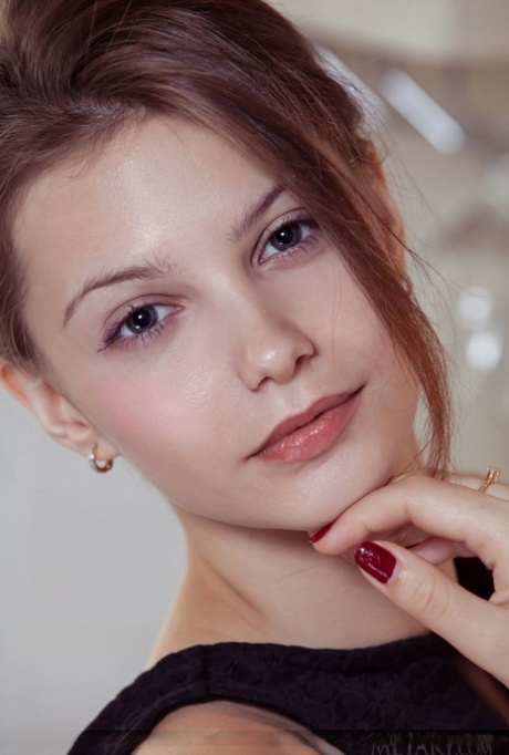 Emma Sweet star naked image