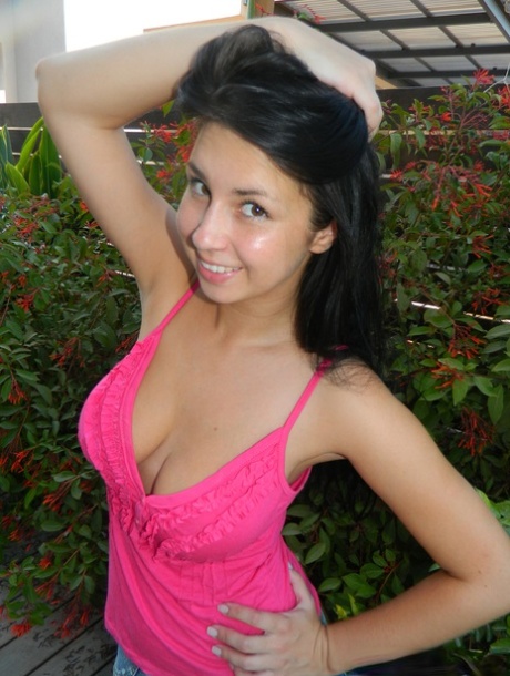 Aubrey Paige hd model picture