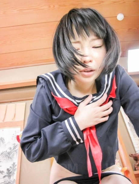 colegiala japonesa caliente xxx imágenes