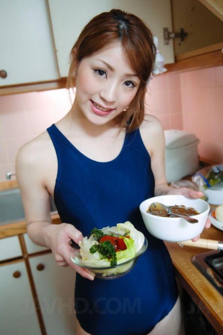 Yuu Mahiru free pornstar photo
