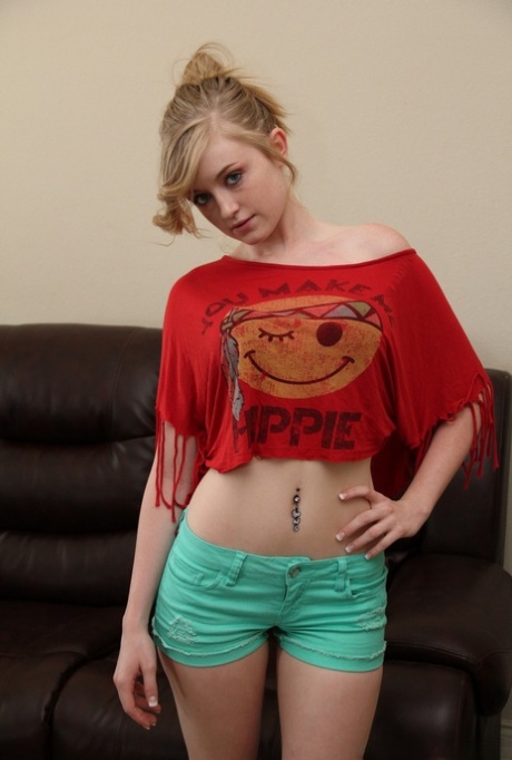 Mandy Roe star top pics