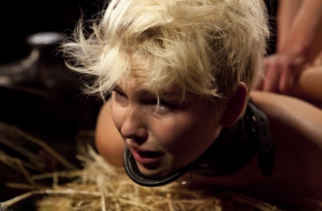 Kait Snow sexy actress photo