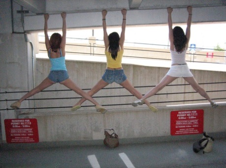 naked sisters xxx photo