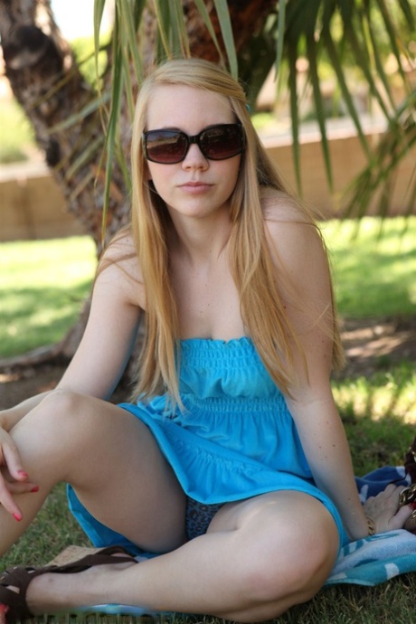 Taylor True pornstar perfect image