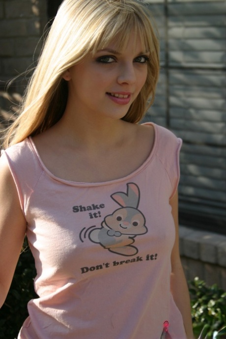 Jana Jordan porn actress archive