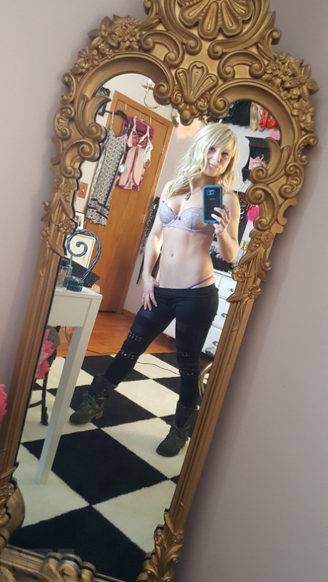 milf selfie pornografisch leuk afbeeldingen