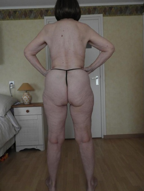horny granny beautiful xxx image