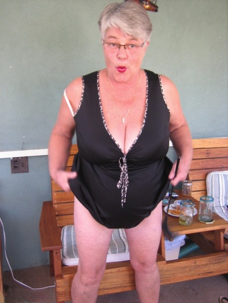 ssbbw бабушка довольно идеально фото