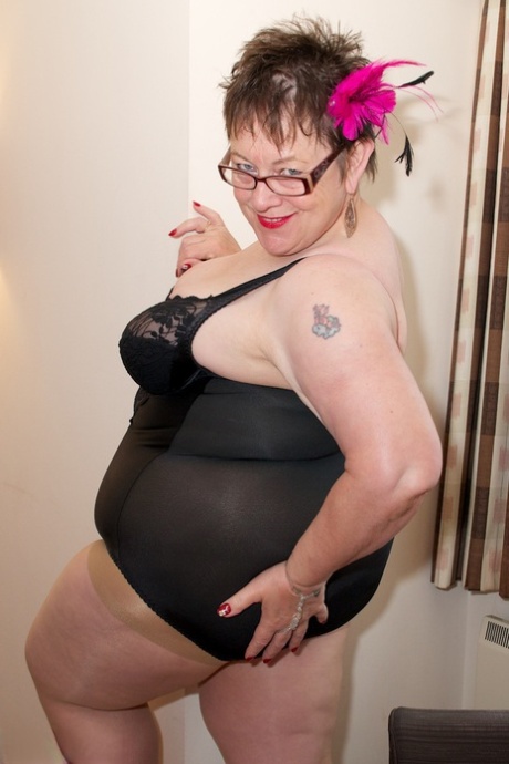 sous-vêtements de grand-mère chaud sympa photo