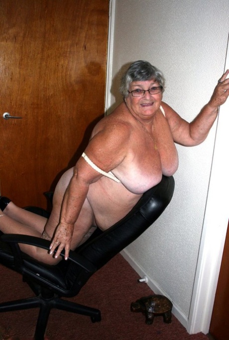 ssbbw бабушка бесплатно голый галереи