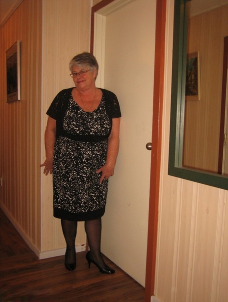 mormor strumpbyxor sexig foton