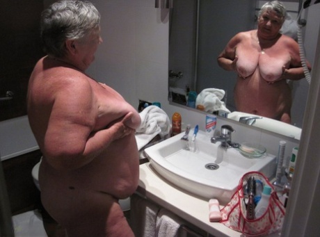 volwassen verpleegster kunst van hoge kwaliteit foto