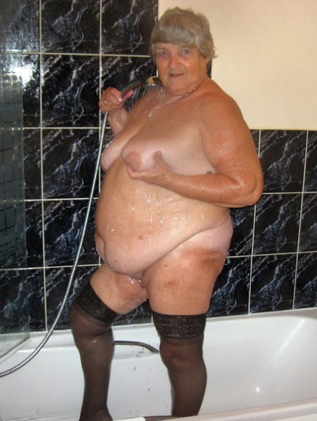 ssbbw granny nudes images