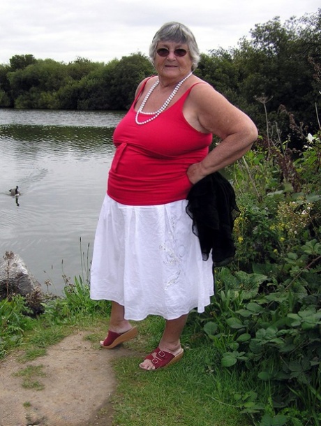 Grandma Libby xxx model pic