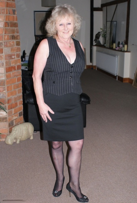 britische Oma heiße sexy galerie