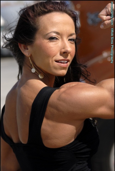 Fitnesskörper nacktheit foto