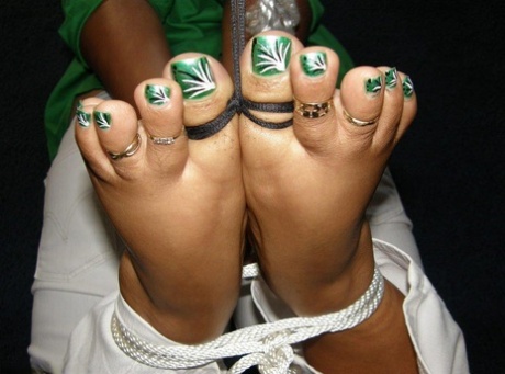 fat feet porn galleries