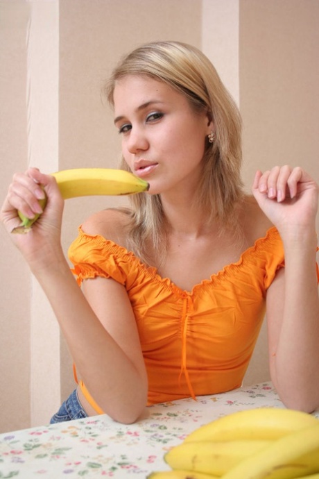 細いディルド 無料xxx 写真