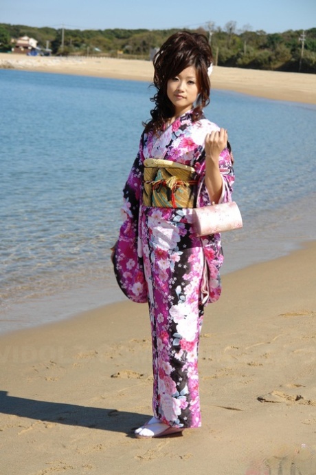 asian beach nudes galleries