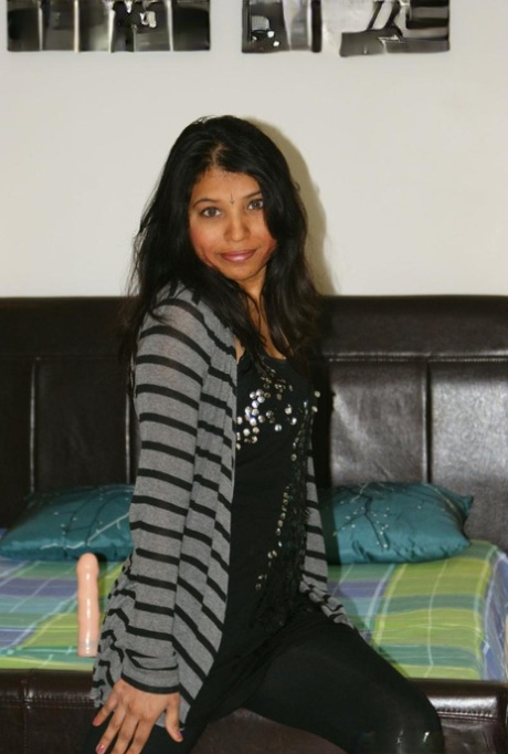 Kavya Sharma free star photo