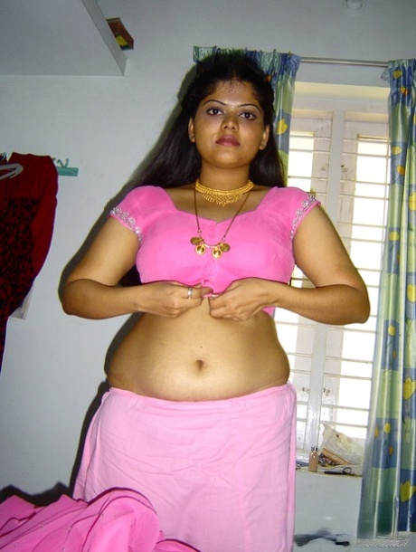 Desi- akty pornograficzne fotka