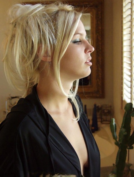 naturlig blondin xxx nudes bilder