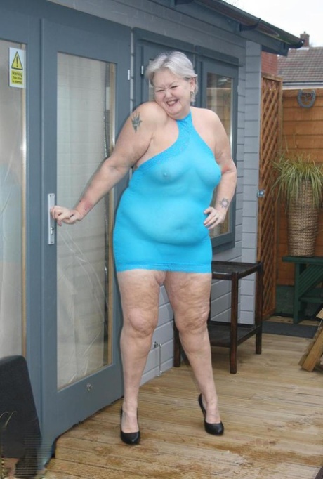 granny skirt sexy naked picture