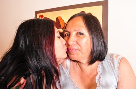Latina-Oma exklusive hübsche galerie