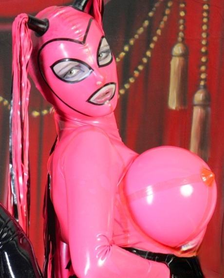 cosplay de peitos grandes melhor grátis foto