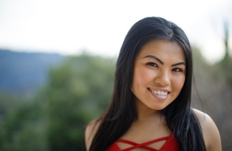asian face top pic
