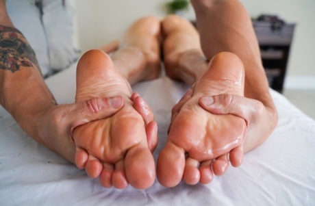 oiled feet beautiful photos