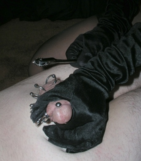 Rubee Tuesday nude model pictures