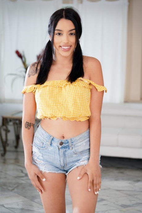 Vanessa Sky sexy actress gallery
