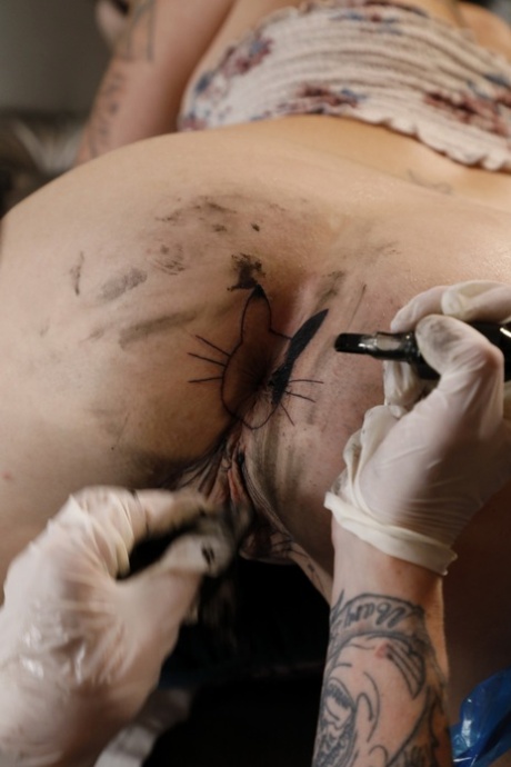 Muschi-Tattoo sexy hd foto