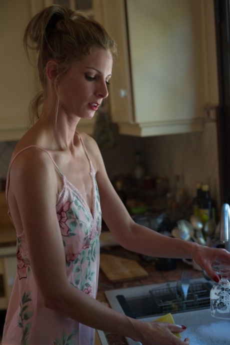 Rebecca Leah hot pornstar photos