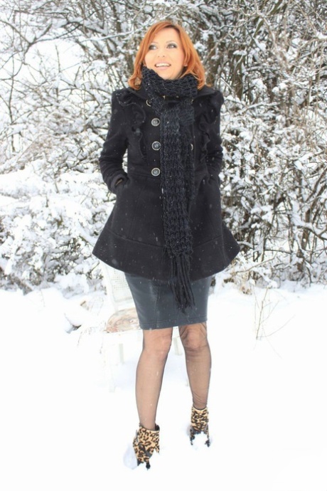 Vixen Nylons hd actress pictures