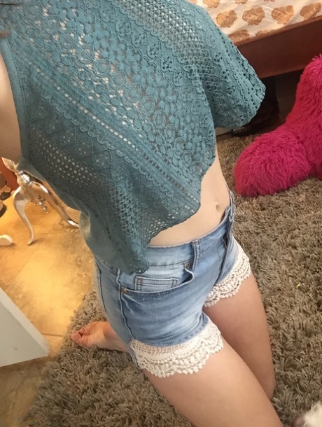 zelfgemaakte selfie heet pornografisch afbeeldingen