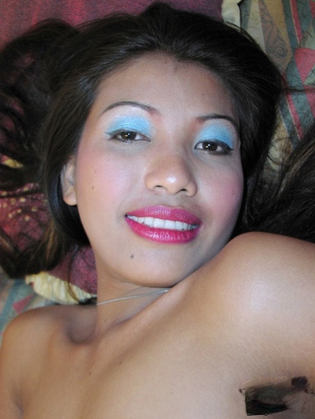 thai milf free nude img