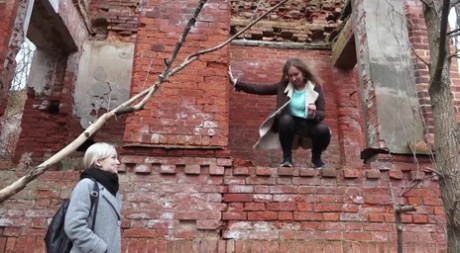 транссексуалы распространяются голое порно фото