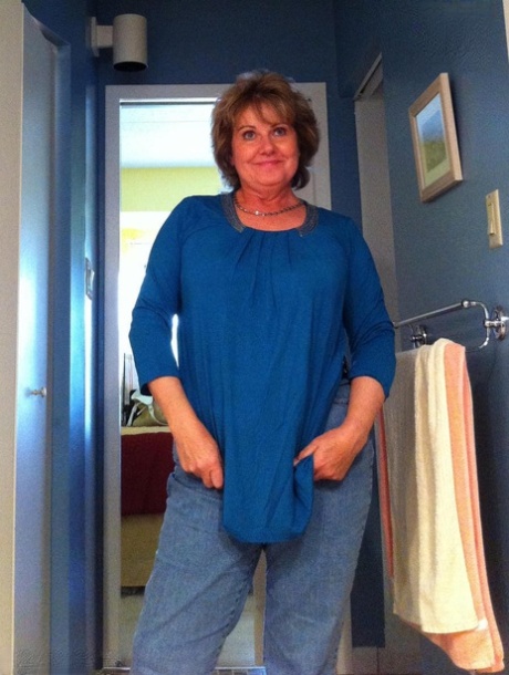 stora bröst jeans het perfekt bilder