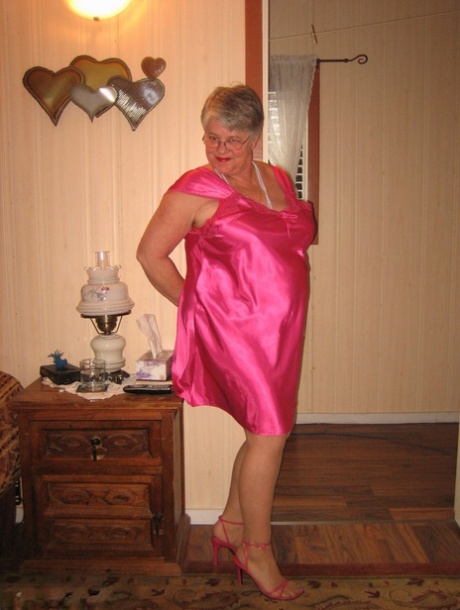 Oma Strumpfhosen erwachsene porno bild