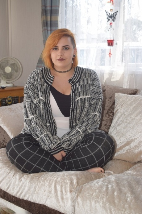 mollig kort haar gratis naakt foto