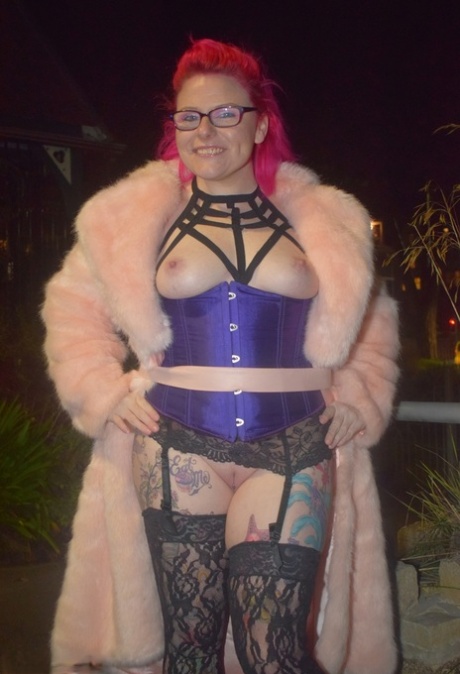 Mollie Foxxx erotic actress pic
