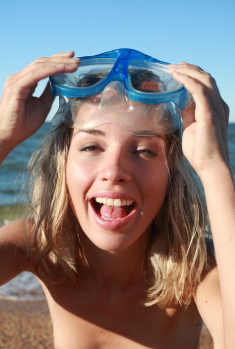 Latina-Facesitting erotische kostenlose bild