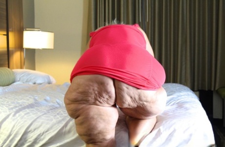 fat ass granny beautiful naked pictures