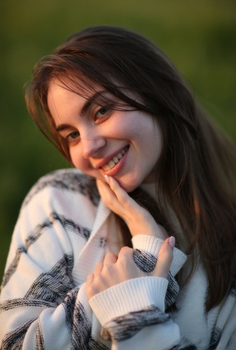 Sofy Bee star naked pics