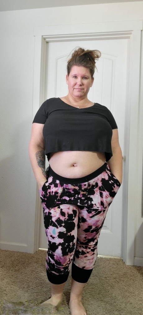 chubby leggings exclusive image